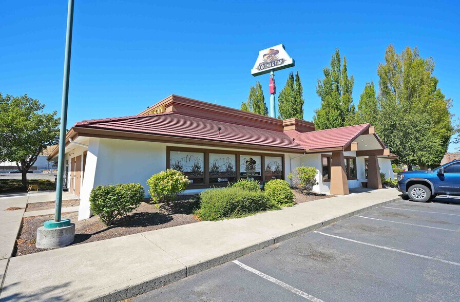 1401 Lakeside Ct, Yakima, WA à louer - Photo de l’immeuble – Image 3 sur 18