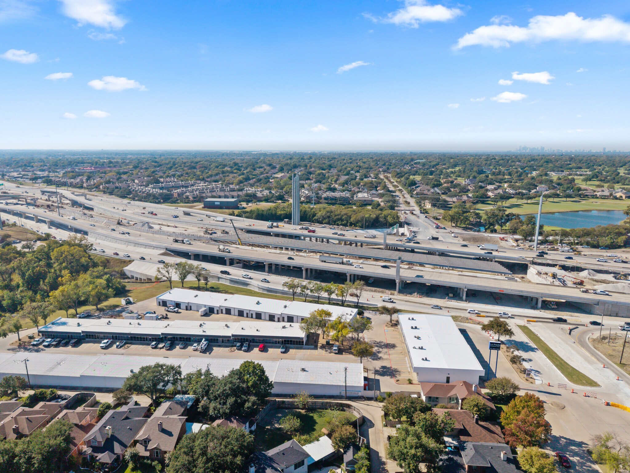 15330 Lyndon B Johnson Fwy, Mesquite, TX à louer Aérien– Image 1 sur 8
