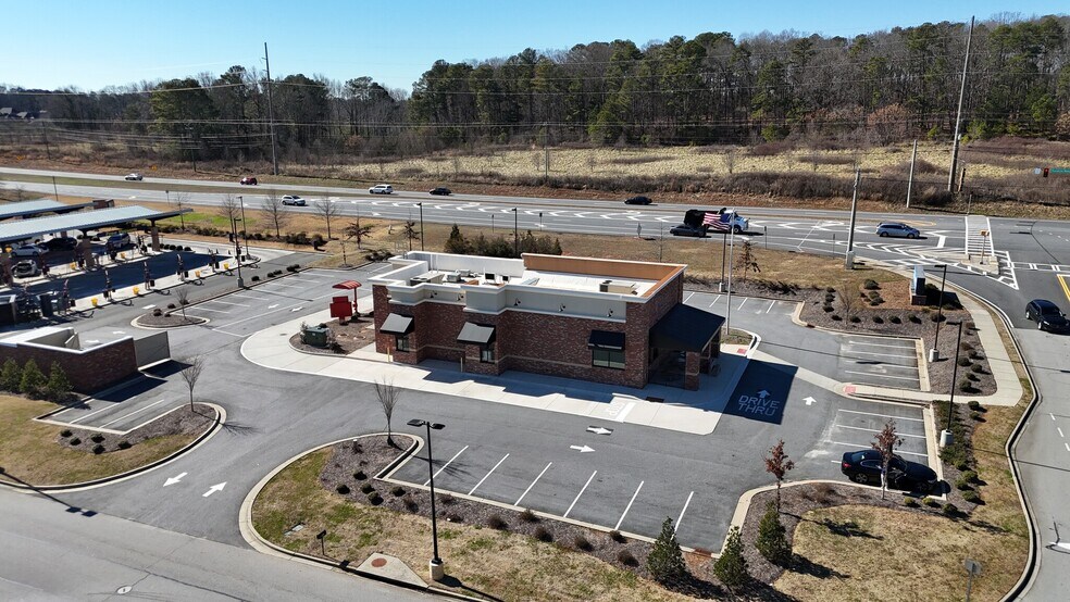 2405 Peachtree Pky, Cumming, GA à louer - Photo de l’immeuble – Image 2 sur 16