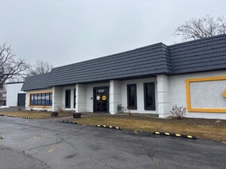 Plus de détails pour 829 Sheridan Dr, Tonawanda, NY - Local d’activités à vendre