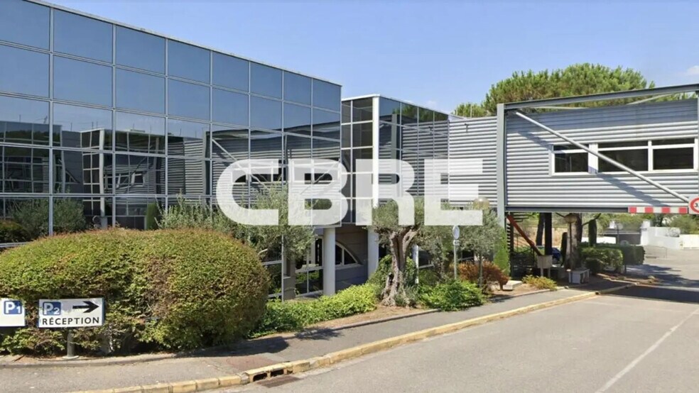 Bureau dans SOPHIA ANTIPOLIS à louer - Photo de l’immeuble – Image 1 sur 7