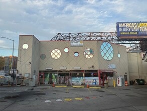 250 Jackson Ave, Bronx, NY à louer Photo intérieure– Image 2 sur 7