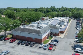 375 E Main St, Bay Shore, NY - VUE AÉRIENNE  vue de carte - Image1