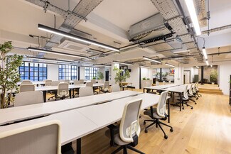 Plus de détails pour 7-10 Charlotte Mews, Londres - Bureau à louer