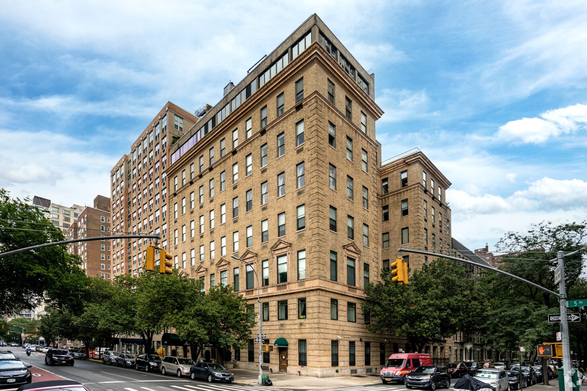 1255 5th Ave, New York, NY à vendre Photo principale– Image 1 sur 4