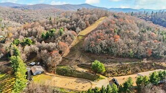 Plus de détails pour 223 Pine Hill Rd, Boone, NC - Sports et loisirs à vendre