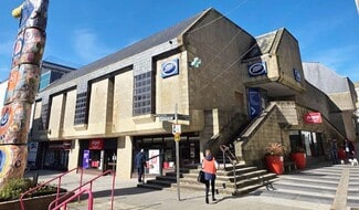 Plus de détails pour 37/39 Fore Street & 47/49 Aylmer Square – Local commercial à vendre, St Austell