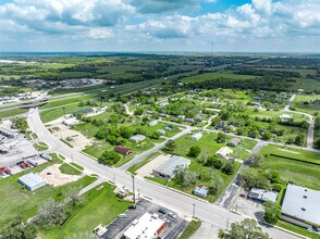 618 N La Grange St, Flatonia, TX - VUE AÉRIENNE  vue de carte - Image1