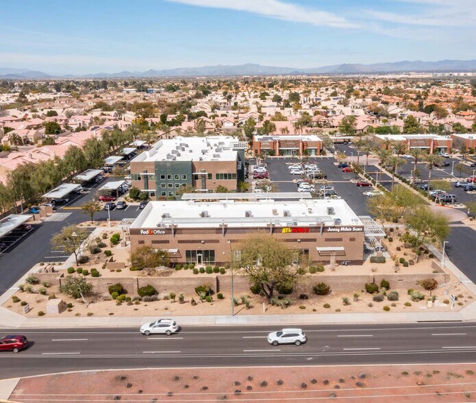 4550 E Bell Rd, Phoenix, AZ à vendre - Photo de l’immeuble – Image 2 sur 6