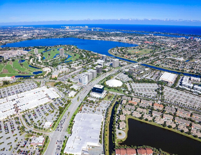 1700 Palm Beach Lakes Blvd, West Palm Beach, FL à louer - Aérien – Image 2 sur 29