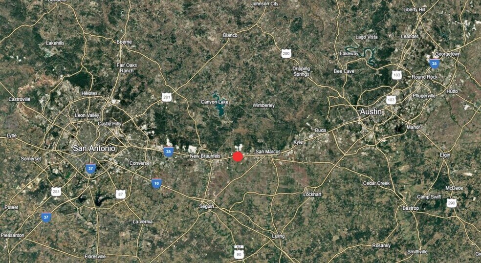 7970 Old Bastrop Rd, New Braunfels, TX à vendre - Photo de l’immeuble – Image 3 sur 4