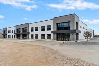 Plus de détails pour 1166 N 2000 W, Farr West, UT - Local d'activités à louer