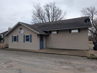 Plus de détails pour 304 Delphos Rd, Columbus Grove, OH - Spécialisé à vendre