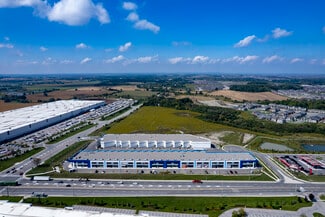 Plus de détails pour 20 Lightbeam Ter, Brampton, ON - Industriel/Logistique à vendre