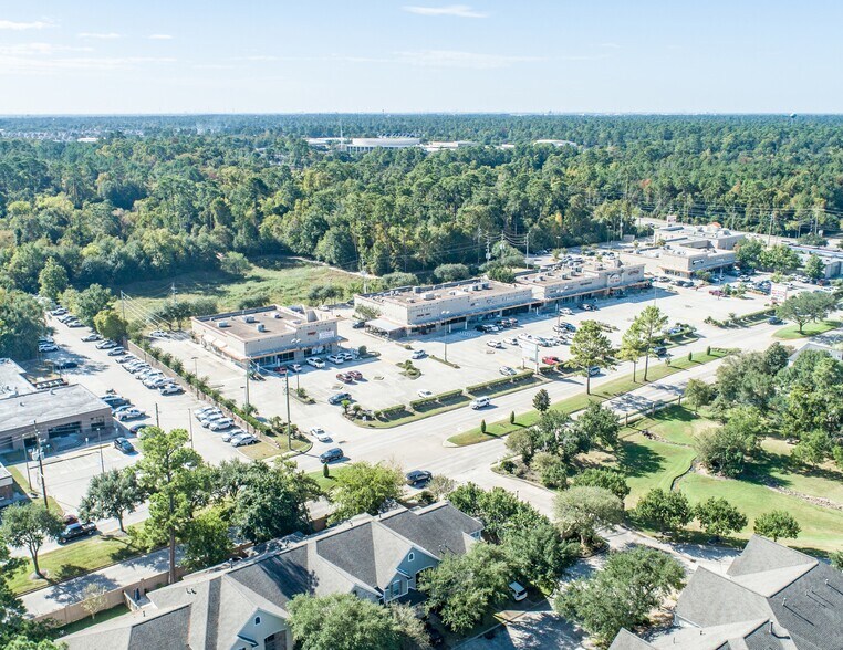 6905-6925 Cypresswood Dr, Spring, TX à louer - Photo de l’immeuble – Image 1 sur 6