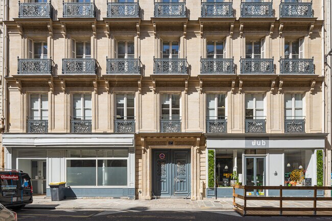 Plus de détails pour 17 Rue De La Banque, Paris - Bureau à louer