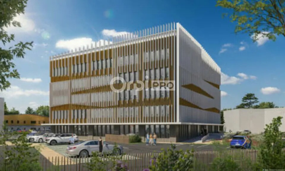 Bureau dans Saint-Brieuc à louer - Photo de l’immeuble – Image 1 sur 5