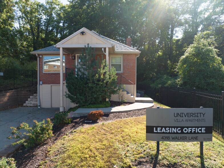 4318 Walker Ln, Saint Louis, MO à vendre - Photo de l’immeuble – Image 2 sur 18