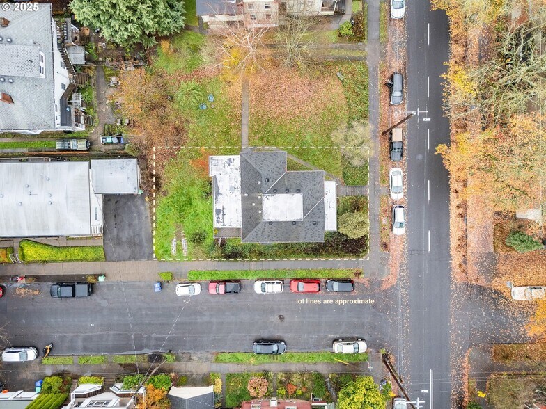 1705 SE Morrison St, Portland, OR à vendre - Photo de l’immeuble – Image 2 sur 8