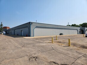 201 Lyndale Ave S, Faribault, MN à louer Photo intérieure– Image 2 sur 4