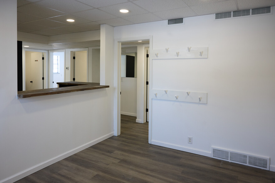 3494 S Hamilton Rd, Columbus, OH à louer - Photo intérieure – Image 1 sur 19