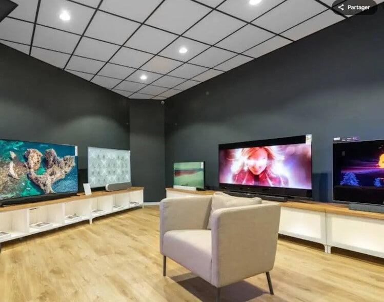 Local commercial dans Thonon-les-Bains à louer - Photo intérieure – Image 3 sur 8