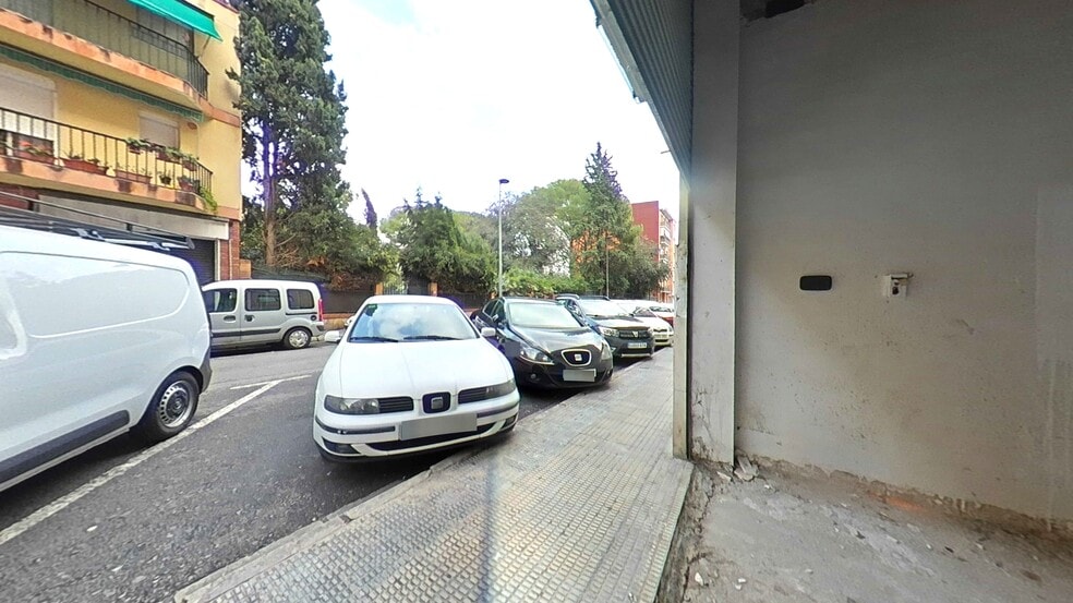 View Photo