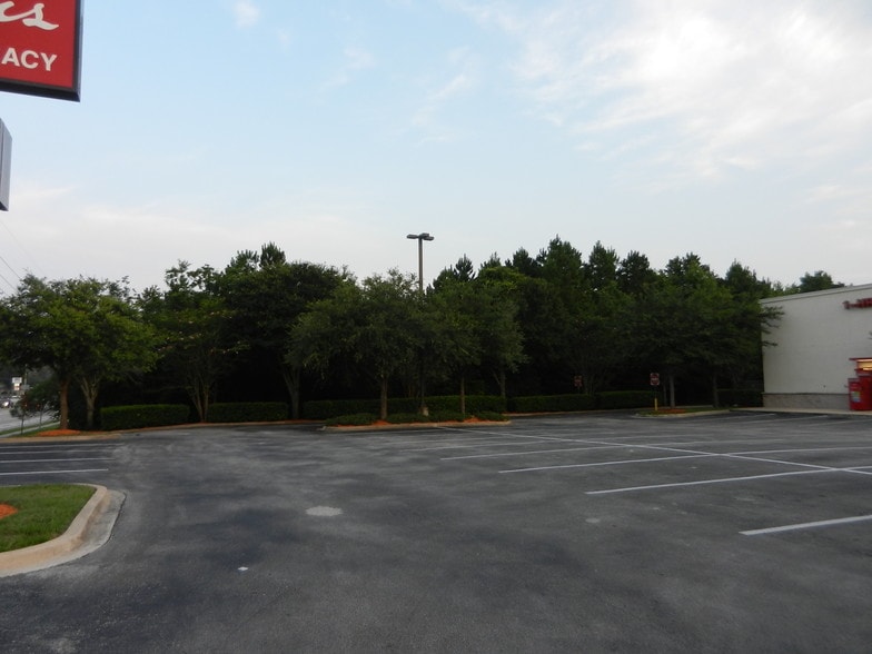 611 Kingsley Ave, Orange Park, FL à vendre - Photo de l’immeuble – Image 3 sur 5