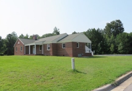 110 Office Park Dr, Roanoke Rapids, NC à vendre - Photo de l’immeuble – Image 2 sur 18