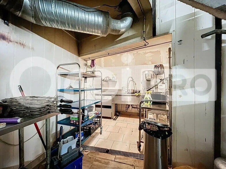 Local commercial dans Rantigny à vendre - Photo intérieure – Image 3 sur 4