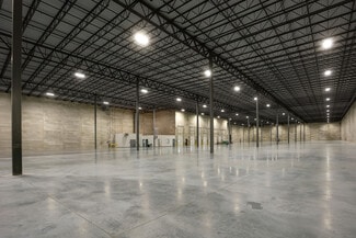 Plus de détails pour 201 Center St, Hanover, PA - Industriel/Logistique à louer
