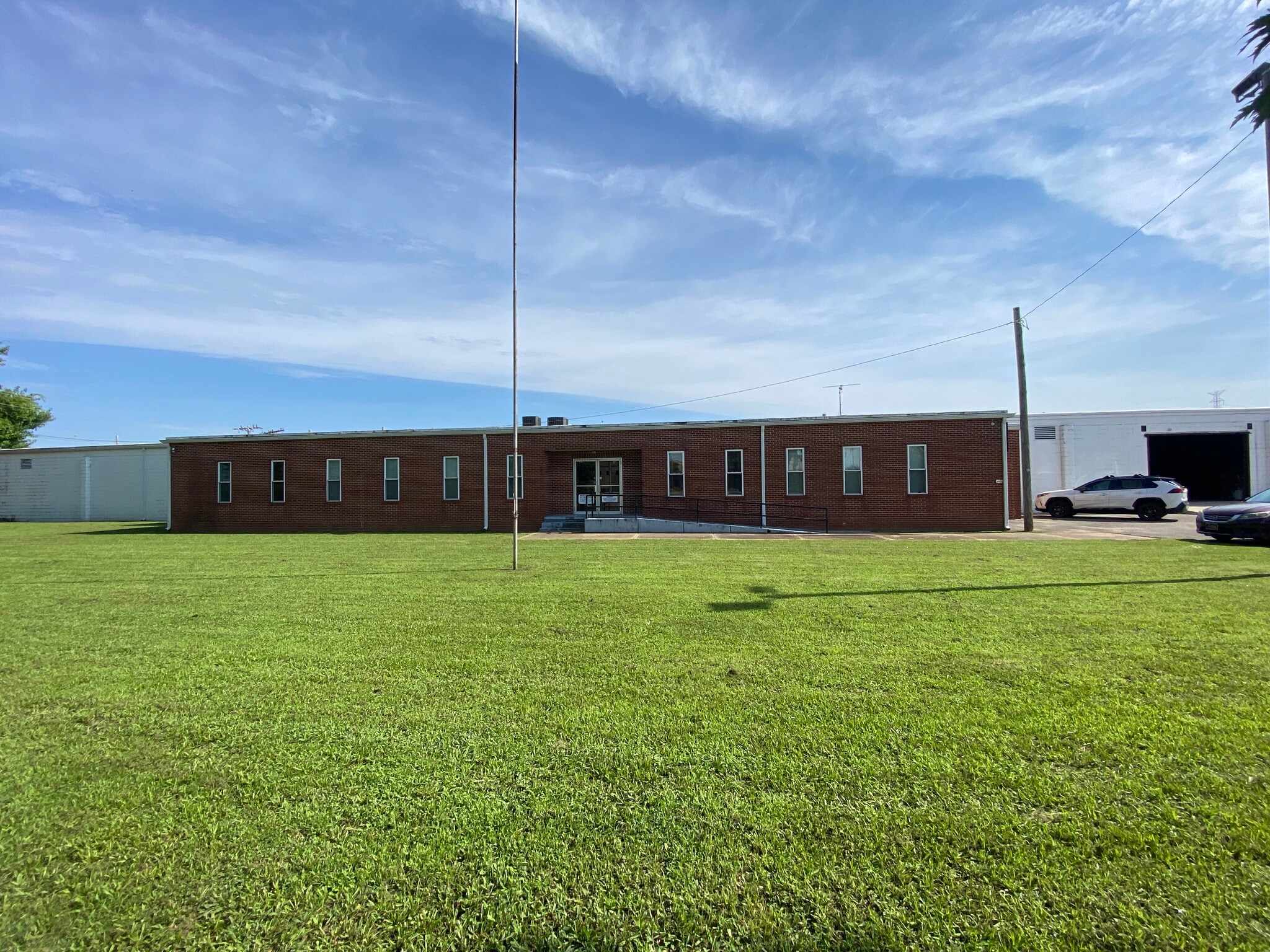 1031 S Green St, Tupelo, MS à vendre Photo principale– Image 1 sur 22