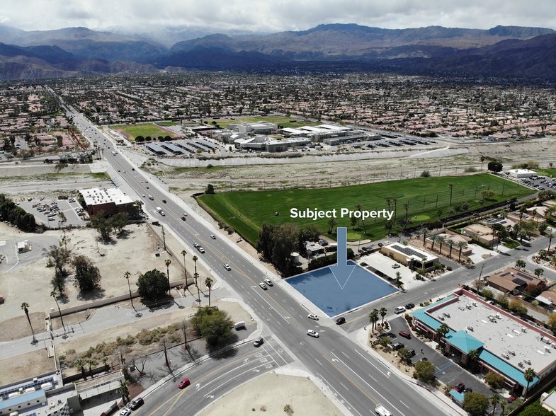 42955 Cook St, Palm Desert, CA à louer - Photo de l’immeuble – Image 1 sur 6