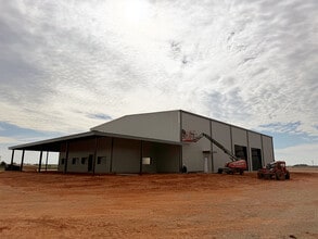 16300 W Highway 66, Yukon, OK à louer Photo intérieure– Image 1 sur 2