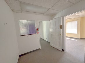 14420 Civic Dr, Victorville, CA à louer Photo intérieure– Image 2 sur 10