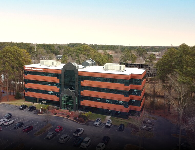 200 Golden Oak Ct, Virginia Beach, VA à louer - Photo de l’immeuble – Image 1 sur 9
