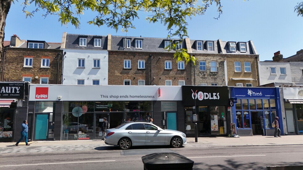 223-225 Walworth Rd, Londres à vendre - Photo de l’immeuble – Image 3 sur 10