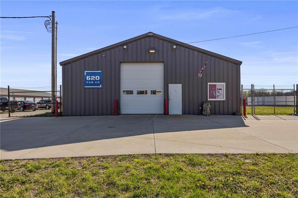305 S Joplin St, Pittsburg, KS à vendre Photo de l’immeuble– Image 1 sur 15