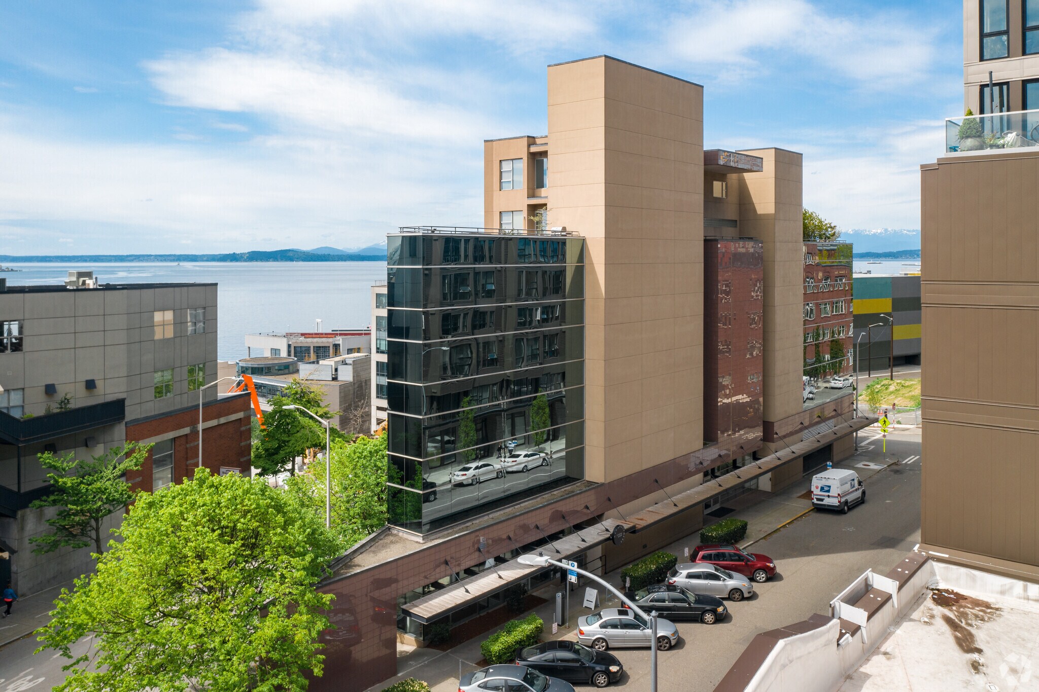 2125-2131 Western Ave, Seattle, WA à louer Photo de l’immeuble– Image 1 sur 13
