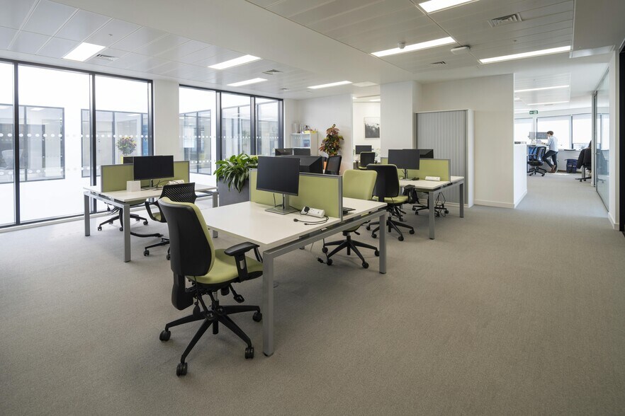 58 Wood Ln, Londres à louer - Photo intérieure – Image 2 sur 16