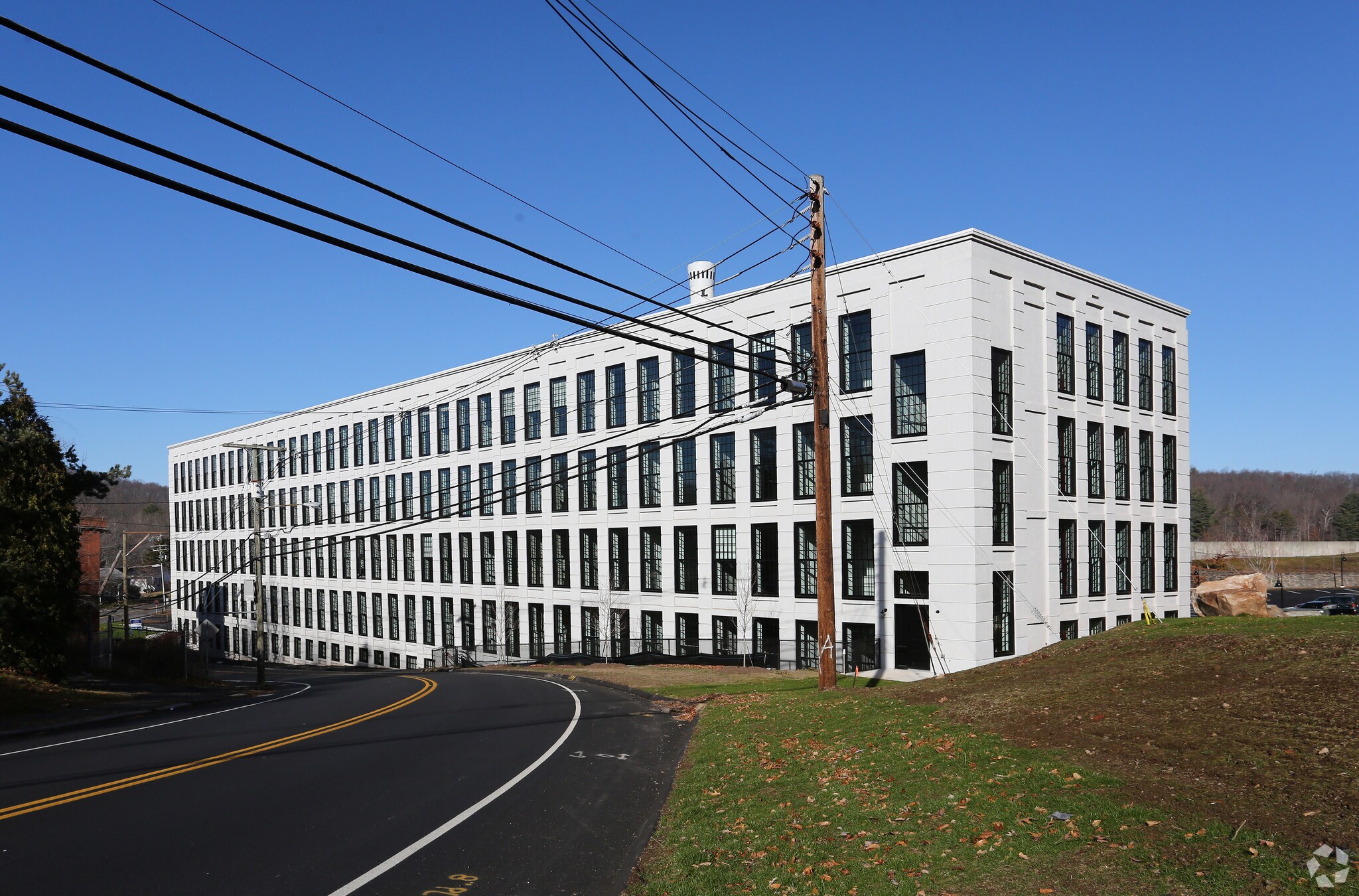 215 E Main St, Vernon, CT à louer Photo principale– Image 1 sur 13