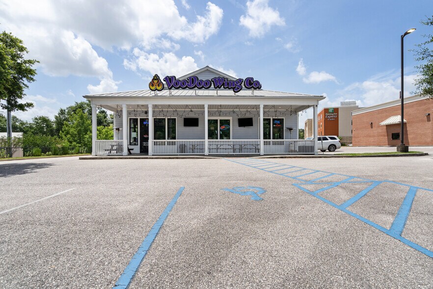 5753 Old Shell Rd, Mobile, AL à vendre - Photo de l’immeuble – Image 3 sur 9