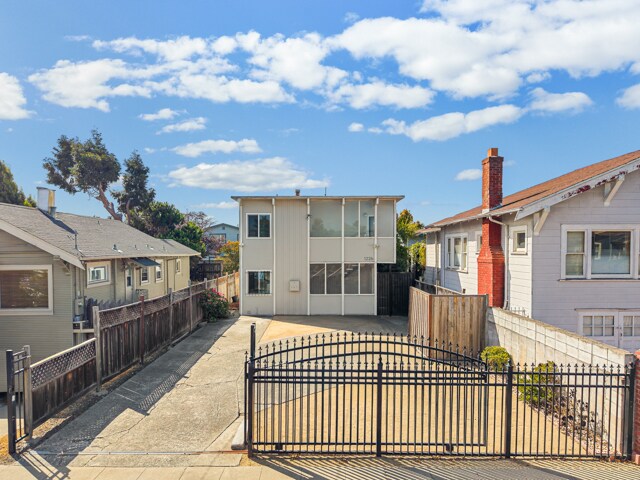 1226 Haskell St, Berkeley, CA à vendre - Photo de l’immeuble – Image 3 sur 18