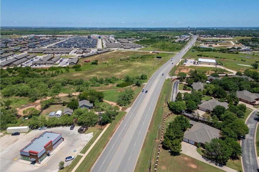 7186 Buffalo Gap Rd, Abilene, TX à vendre - Aérien – Image 2 sur 32