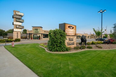5366 NW Cache Rd, Lawton, OK à louer - Photo de l’immeuble – Image 1 sur 6