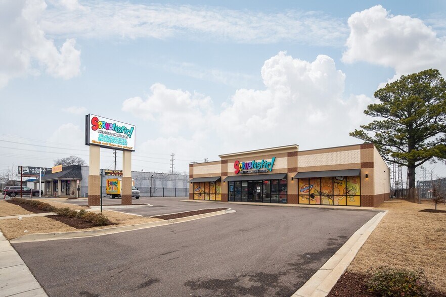 2870 Poplar Ave, Memphis, TN à louer - Photo principale – Image 1 sur 4