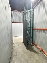 233 E Harris Ave, South San Francisco, CA à louer Photo intérieure– Image 2 sur 4