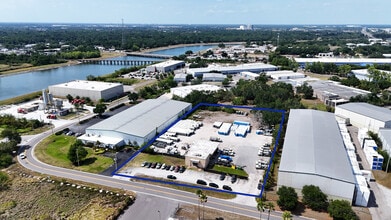 1881 Massaro Blvd, Tampa, FL à louer Photo de l’immeuble– Image 1 sur 3