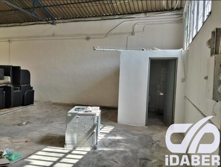 Industriel/Logistique dans Illescas, Toledo à vendre - Photo de l’immeuble – Image 3 sur 5