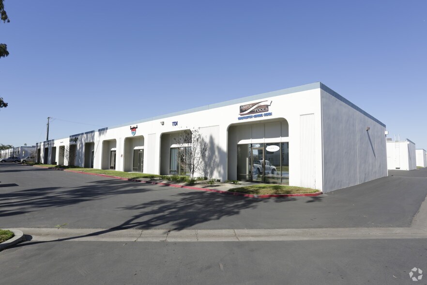 11203-11247 Slater Ave, Fountain Valley, CA à louer - Photo de l’immeuble – Image 3 sur 7